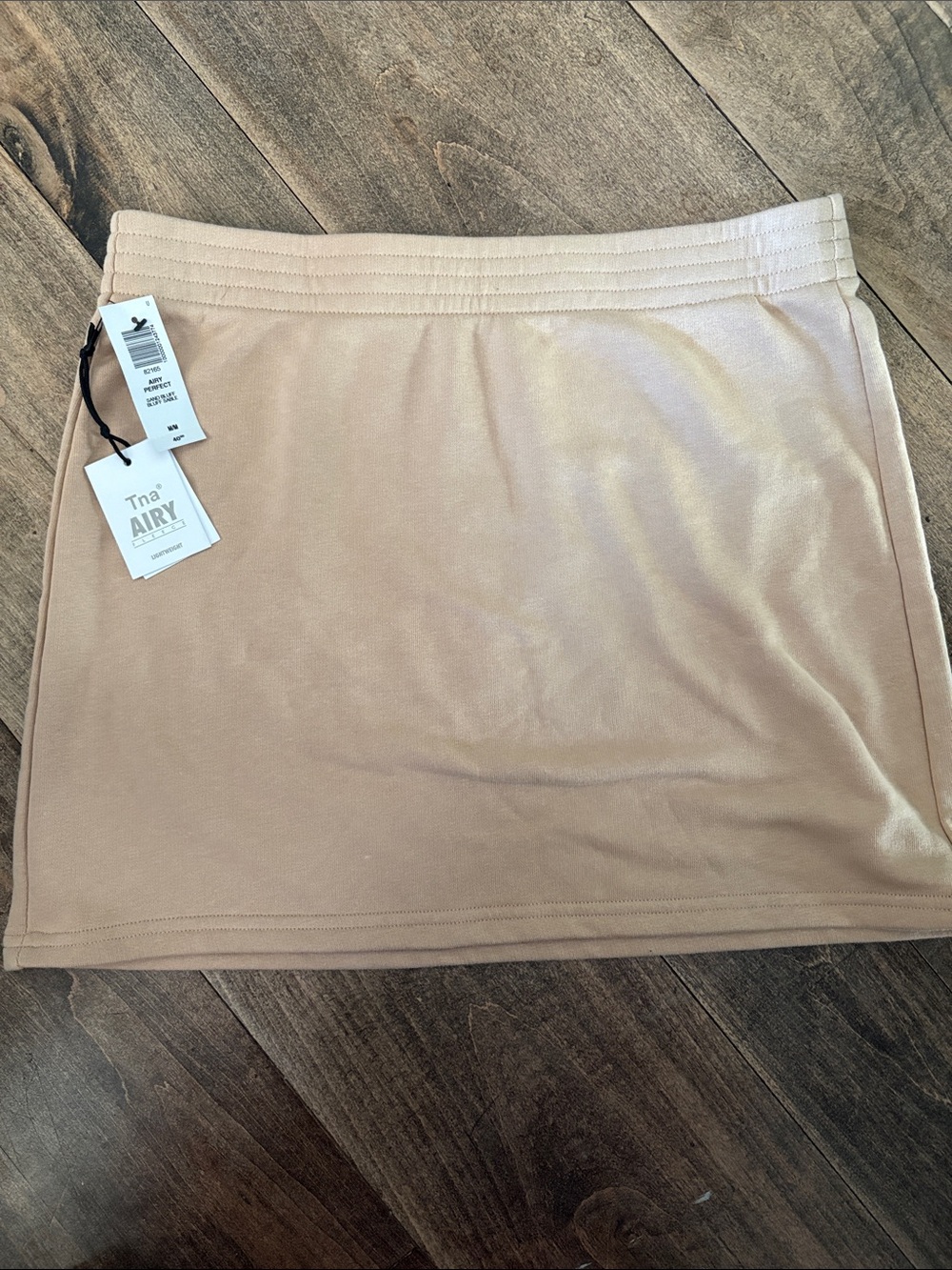 Aritzia TNA Airy perfect mini skirt